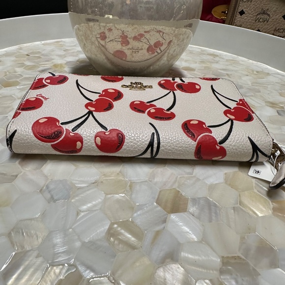 NWT Coach Retail Cherry Large Accordion Zip Wallet Gorgeous! - Picture 6 of 10